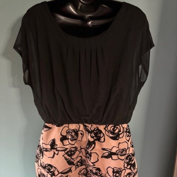 En Focus Dress 14 W Black Dusty Rose Print Short Sleeve A Line Romantic Cocktail - Picture 1 of 7